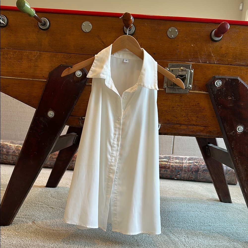 White Sleeveless Button-Up Blouse